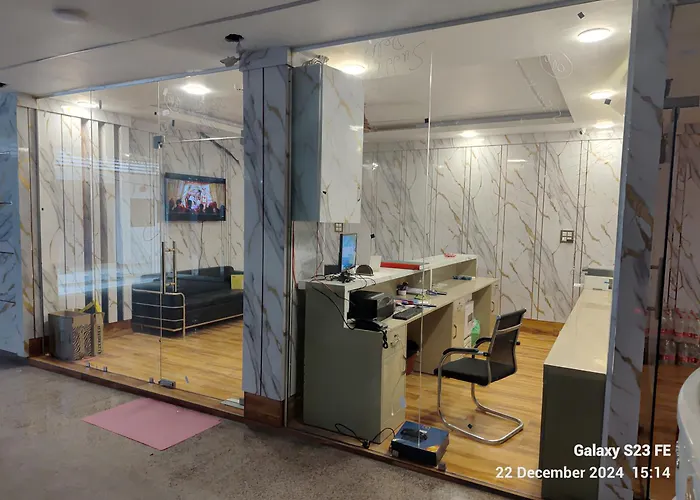Hotel Aerofly Stay New Delhi