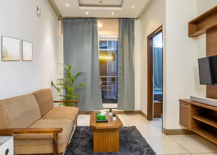 Housr Karen Hotel Bangalore