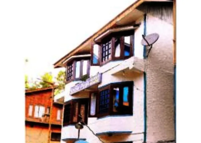 Snow Peak Guest House, Near Lavender Park ,Pahalgam