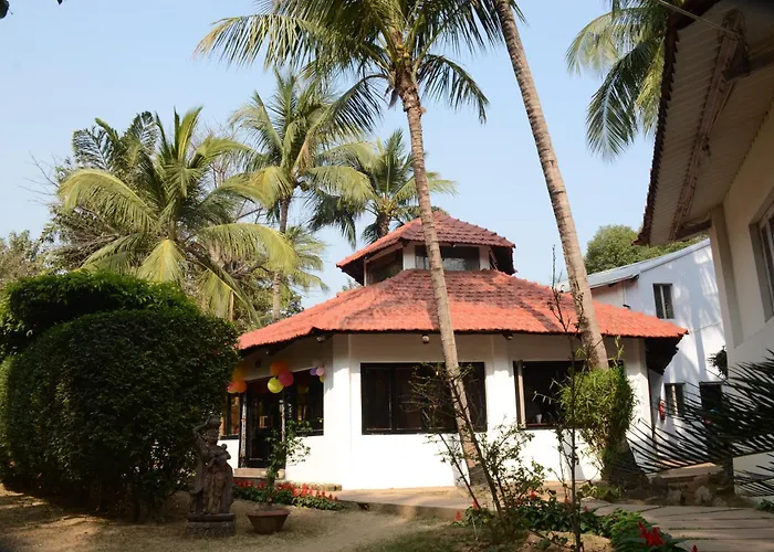 Chhuti Holiday Resort Bolpur