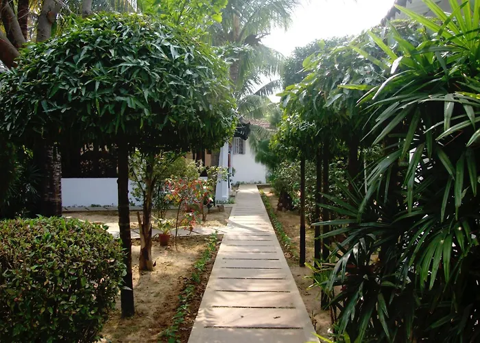 Chhuti Holiday Resort Bolpur