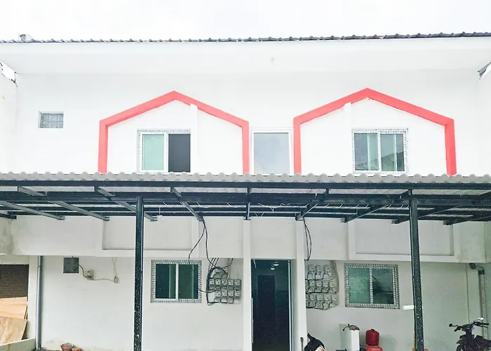 Reddoorz Near Mulyosari Hotel Surabaya