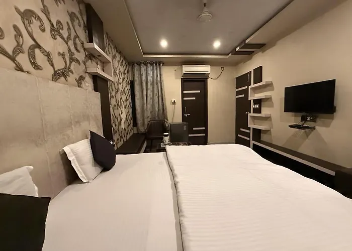Rajkamal Palace - Near Kashi Vishwanath Temple Varanasi