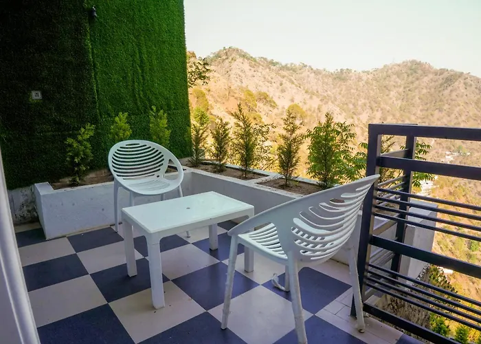 Hill Top Heaven Kasauli