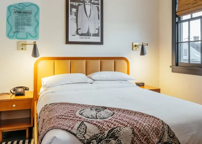 Dew Drop Inn Hotel&Lounge New Orleans