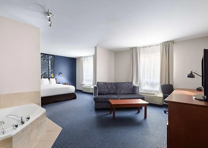 Hotel Super 8 By Wyndham Sainte Agathe Des Monts