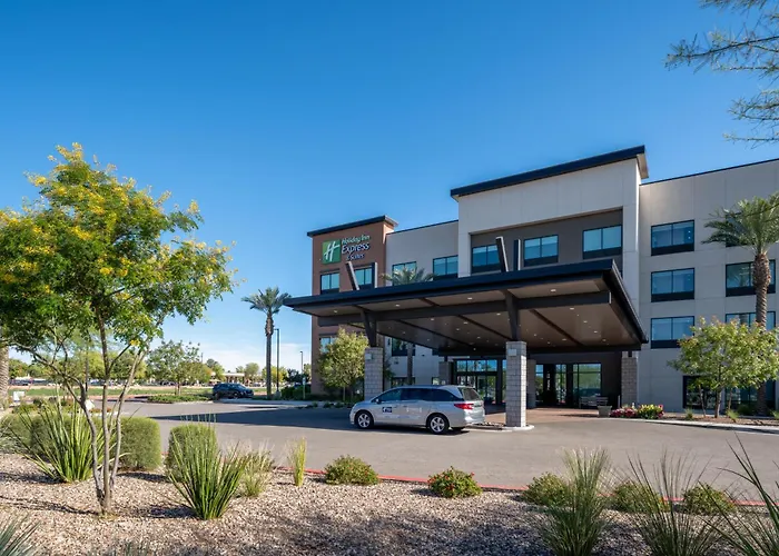Holiday Inn Express & Suites - Gilbert - Mesa Gateway Airport