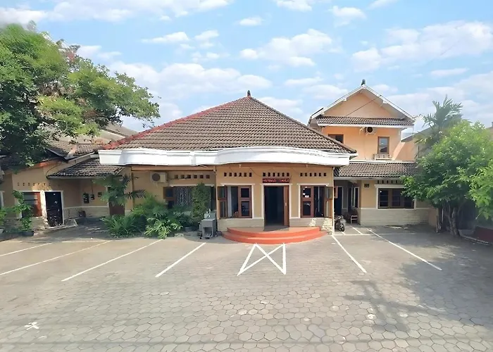 Santalum Hotel Yogyakarta