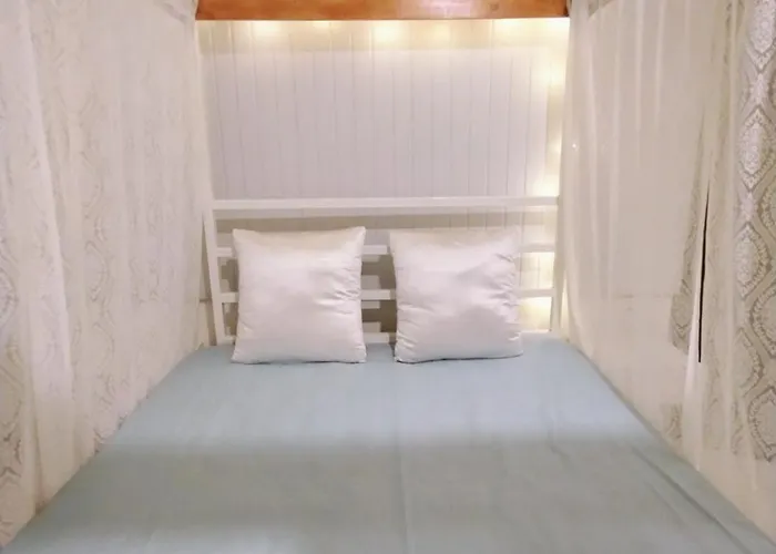 Lighthouse Bnb Indore