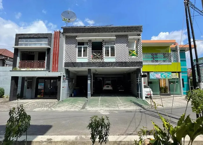 99 Guest House Ngabean