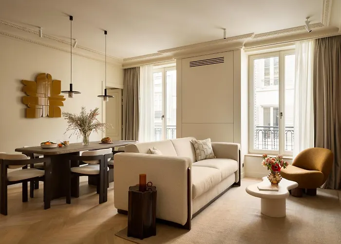 HIGHSTAY Maisons - Boétie Paris