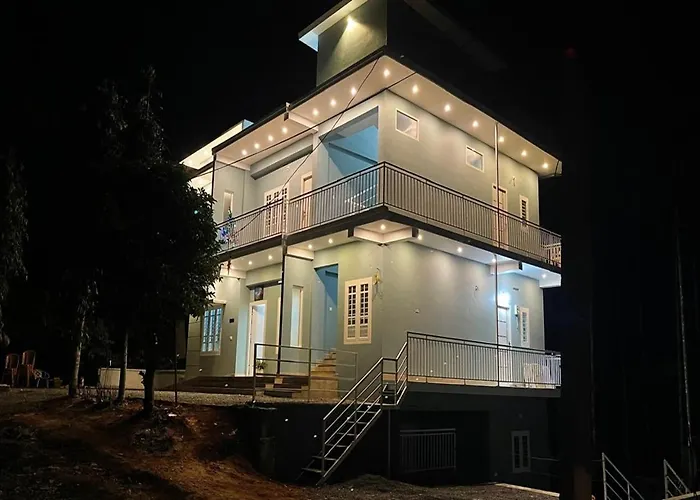 The Karlyle Homestay Vaduvanchal