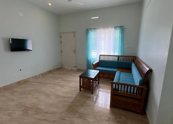 The Karlyle Homestay Vaduvanchal