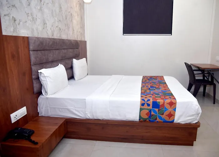 Hotel Pride Inn Near Mumbai Airport T2