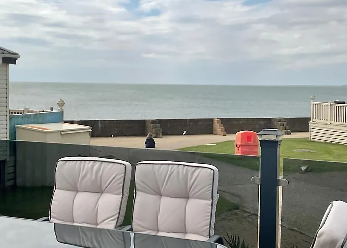 2 Bedroom Mini Lodge Caravan At Coopers Beach Holiday Park East Mersea