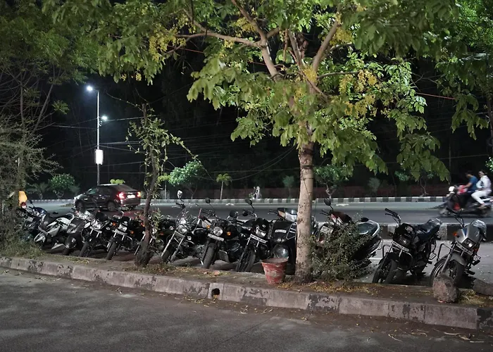 Hotel La Pearl, Bhopal