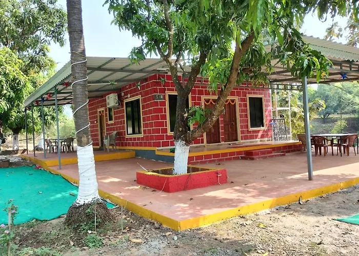 Raul Farmhouse Murud 