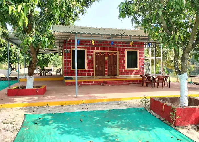 Raul Farmhouse Murud 