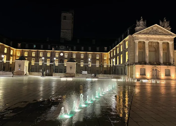 Alfred Suites - Appart-Hotel - Dijon - Centre Historique