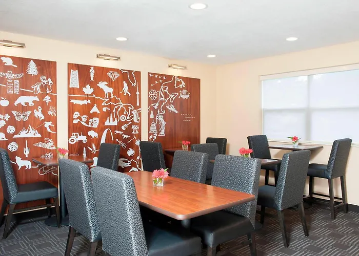 Towneplace Suites By Marriott Indianapolis - Keystone