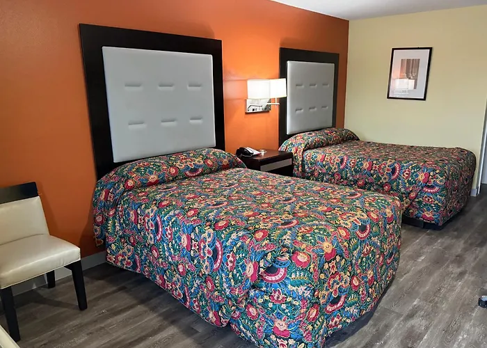 Liberty Inn - Collins