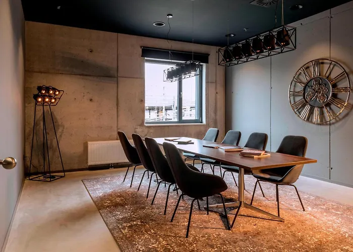 Moxy Munich Messe Hotel Aschheim