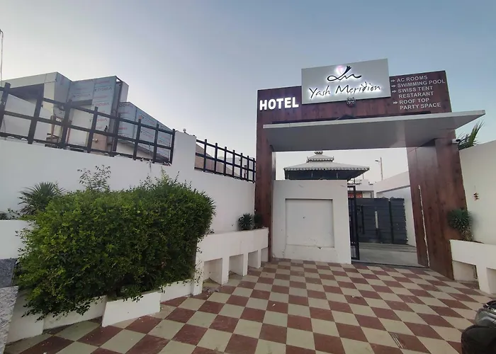 Hotel O Yash Meridion Jaipur