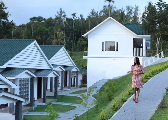 Rainwood Aurum Resort Munnar