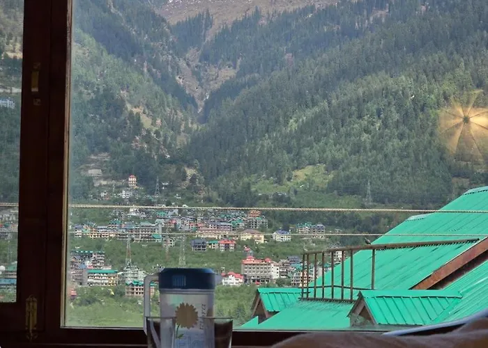 Sunrise Manali Hotel