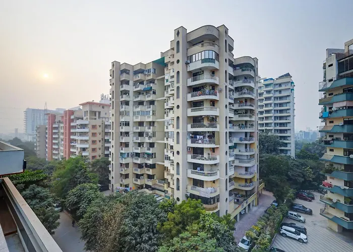 Royal Residency - Medanta Hotel Gurgaon