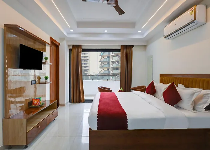 Royal Residency - Medanta Hotel Gurgaon