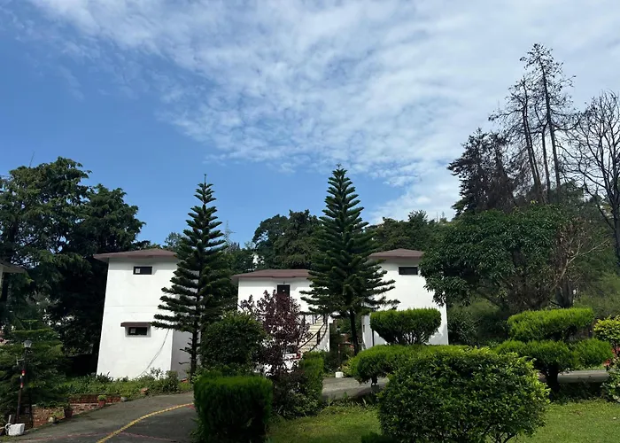 Shikha Resort Ewentbliz Bhimtal