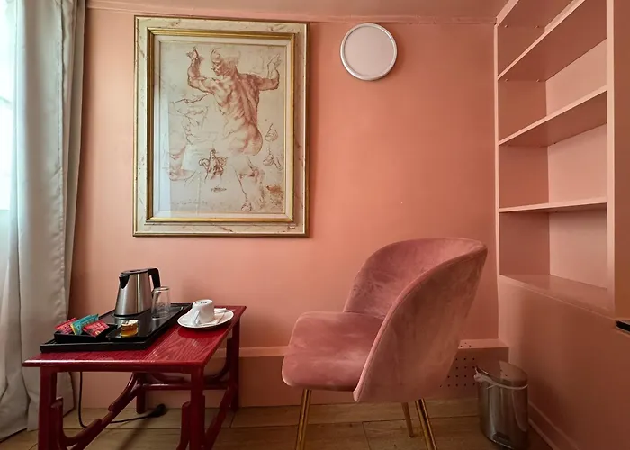 Hotel Petit Saint-Honore Paris