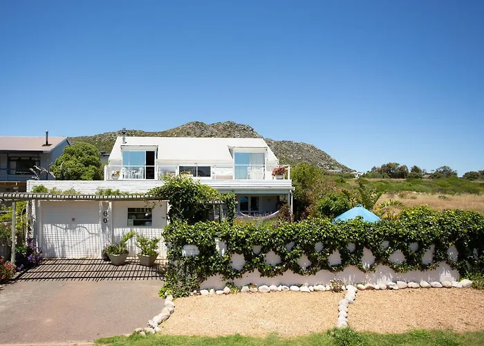 Guinea Fowl House Hotel Kommetjie