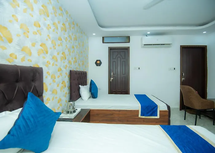 Hotel Blossom Lucknow