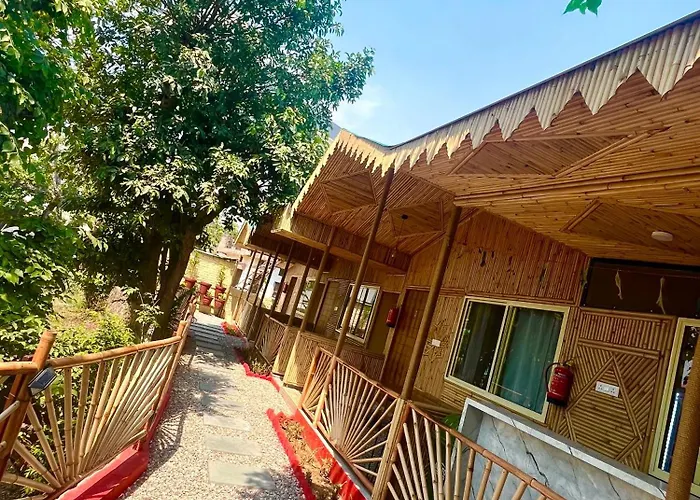 Bamboo Garden Cottages And Cafe Rishikesh