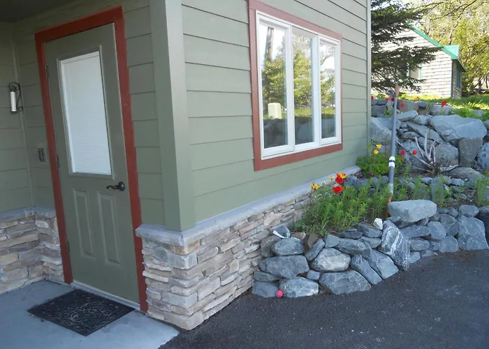 Seward Front Row Bed And Breakfast