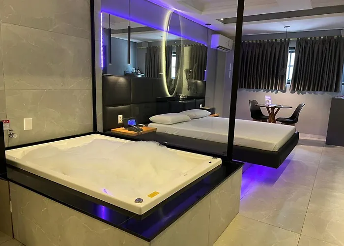 Amy Motel Embu