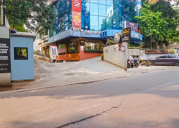 Fabhotel Prime Deccan 8 - Nr Law College Pune