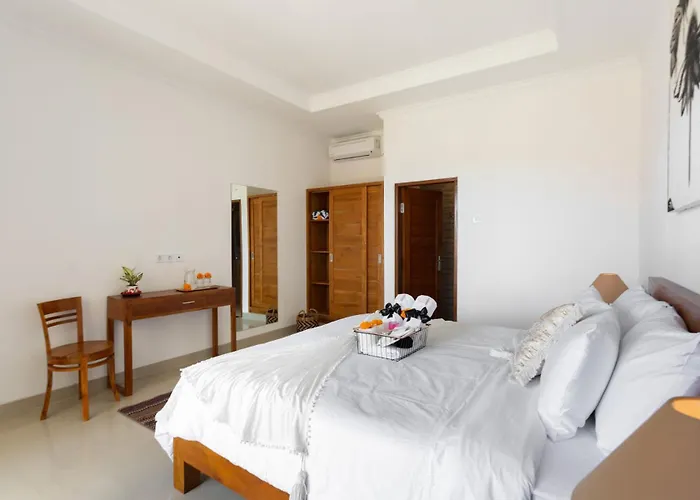 Phoenix Bed And Breakfast 1 Canggu 
