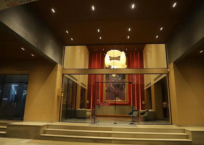 37Th Crescent Navi Mumbai Hotel