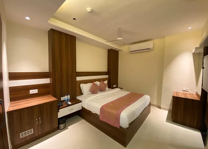 White Hotel And Restaurant Sultanwind Gate Amritsar