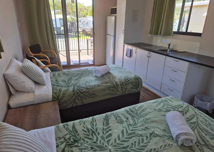 Blue Dolphin Caravan Park Yeppoon
