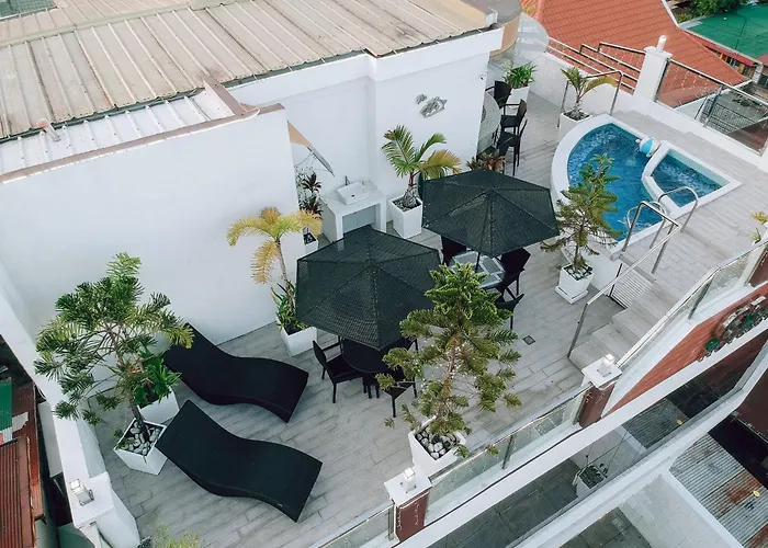 Graham Hotels & Suites Angeles