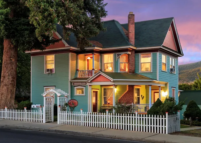 Roseberry House Bed And Breakfast Susanville