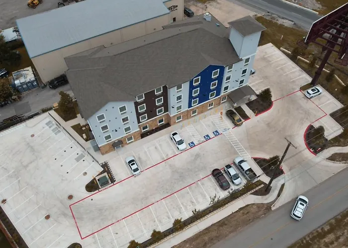 Texas Bungalows Hotel And Hotel Que At I35 Austin Pflugerville