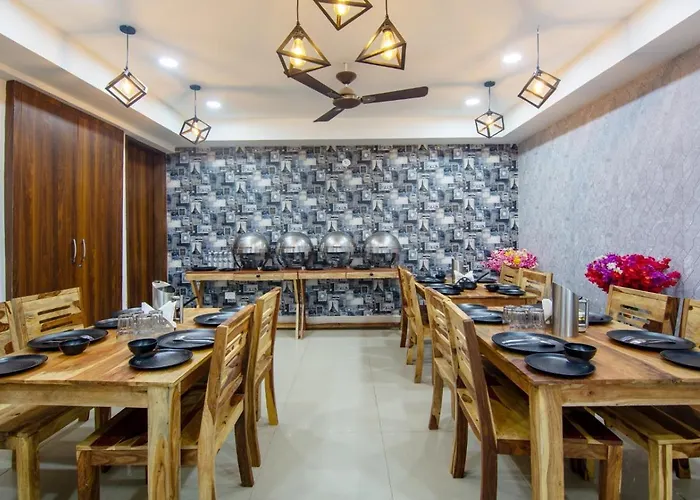 Hotel Divine India Noida
