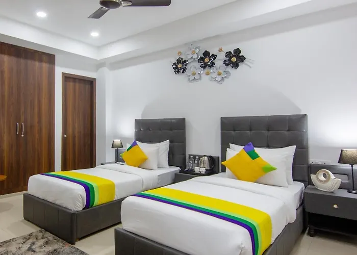 Hotel Divine India Noida
