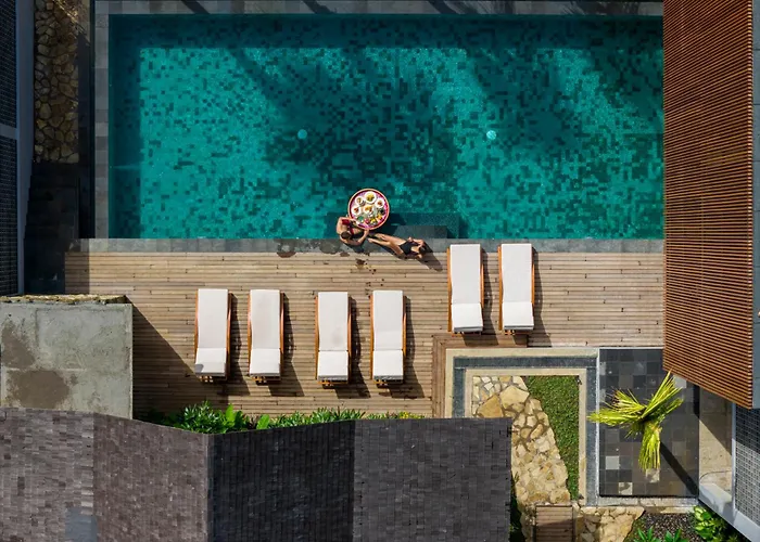 Unagi Wooden Villas By Emana Ubud 