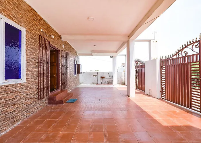 Fabexpress Kovalam Residency Hotel Siruseri
